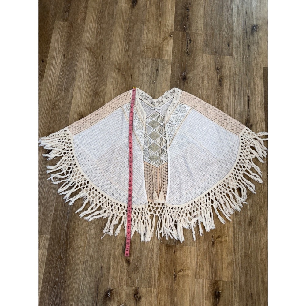 Miss Me Boho Crochet Fringe Lace Poncho Women L Cream Peach Tassels Western - Picture 3 of 7